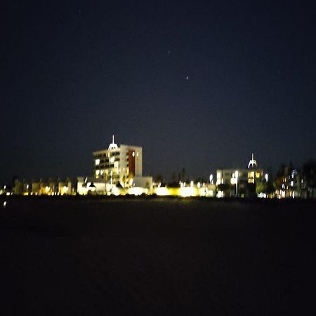 A 406 Fantastic Ocean Beach And Marina View Apt - Мандура Екстериор снимка