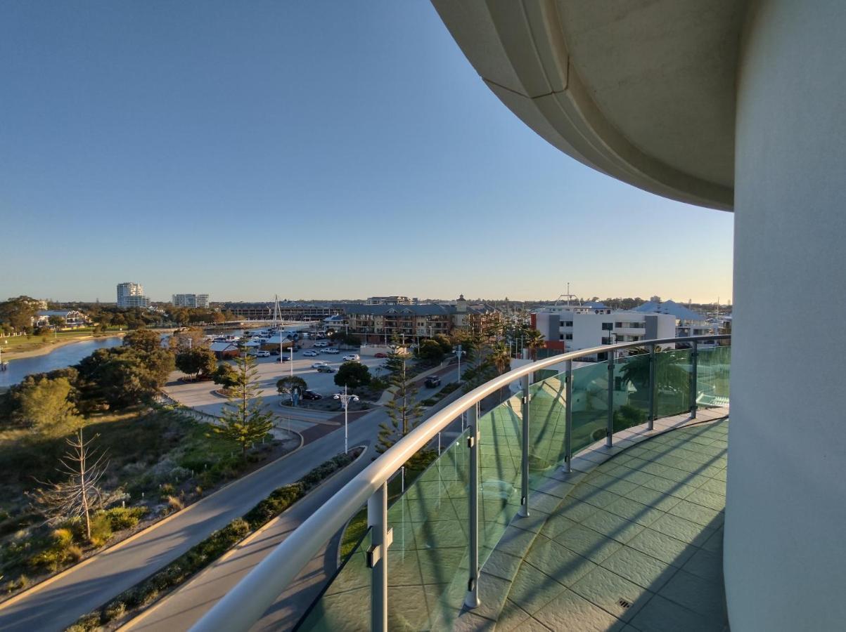 A 406 Fantastic Ocean Beach And Marina View Apt - Мандура Екстериор снимка