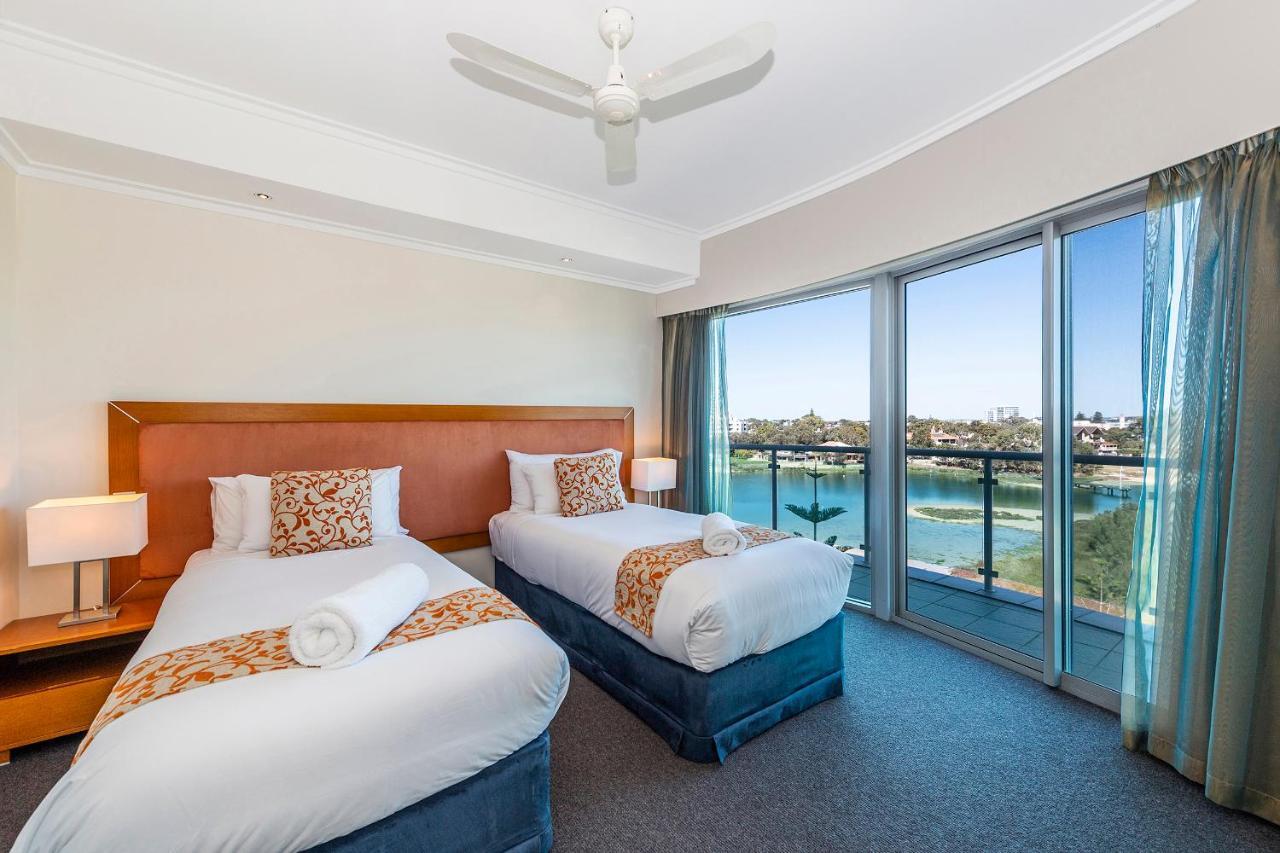 A 406 Fantastic Ocean Beach And Marina View Apt - Мандура Екстериор снимка