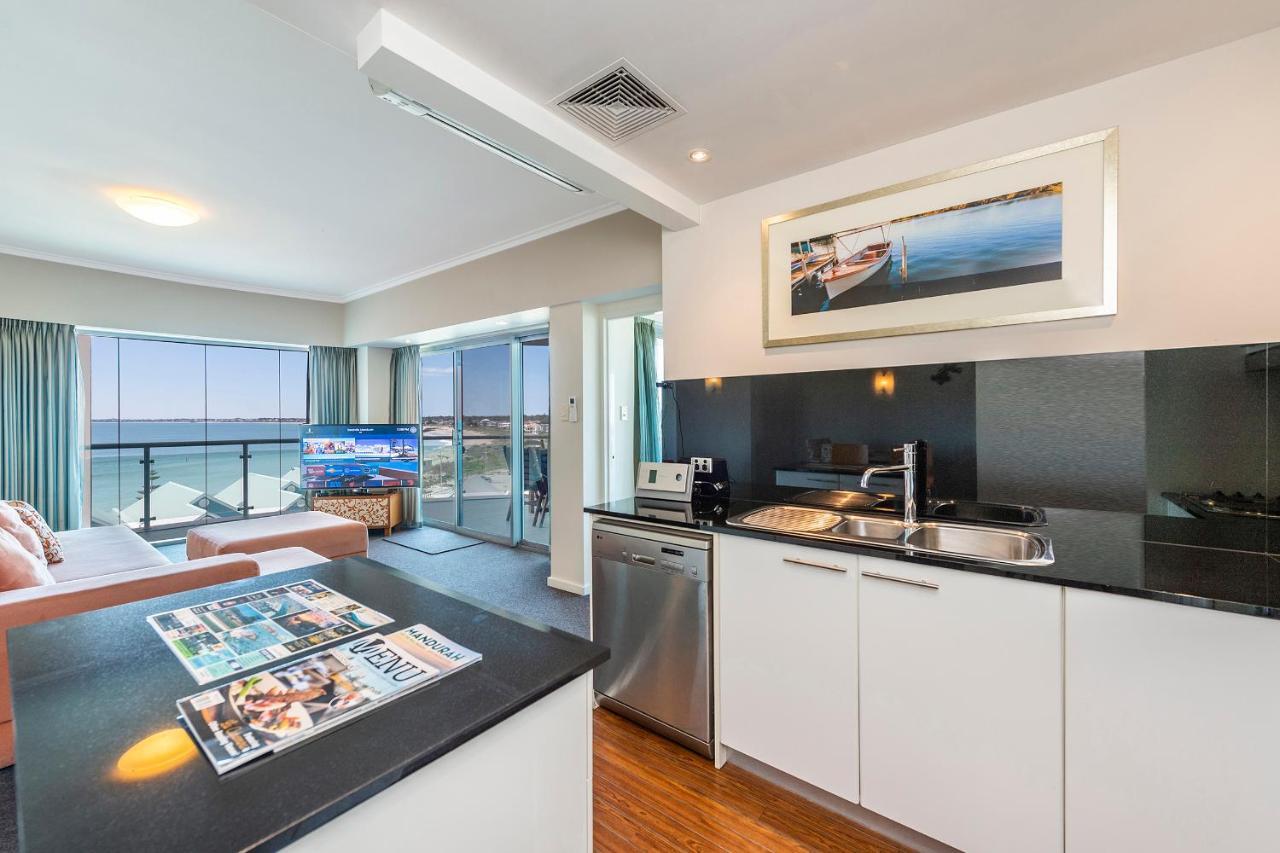 A 406 Fantastic Ocean Beach And Marina View Apt - Мандура Екстериор снимка
