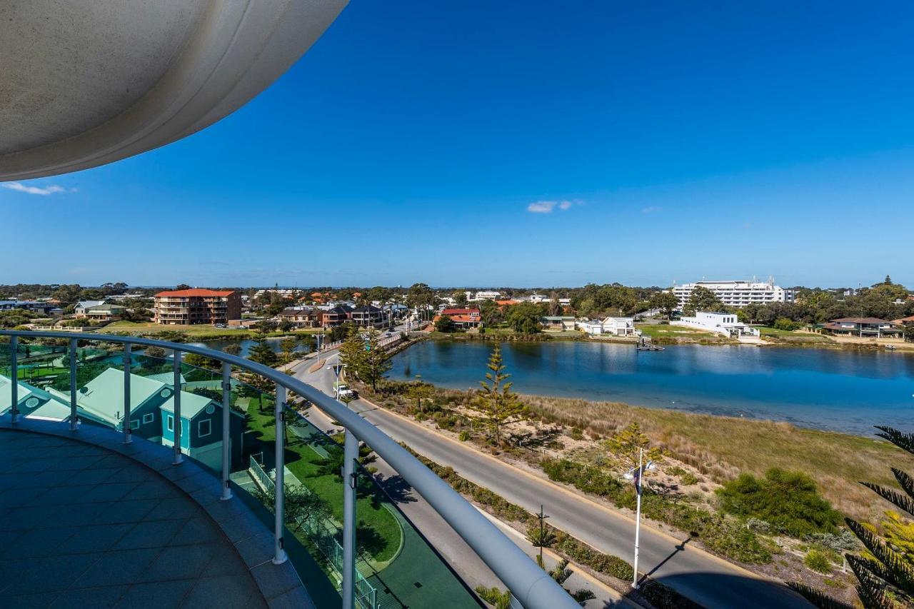 A 406 Fantastic Ocean Beach And Marina View Apt - Мандура Екстериор снимка